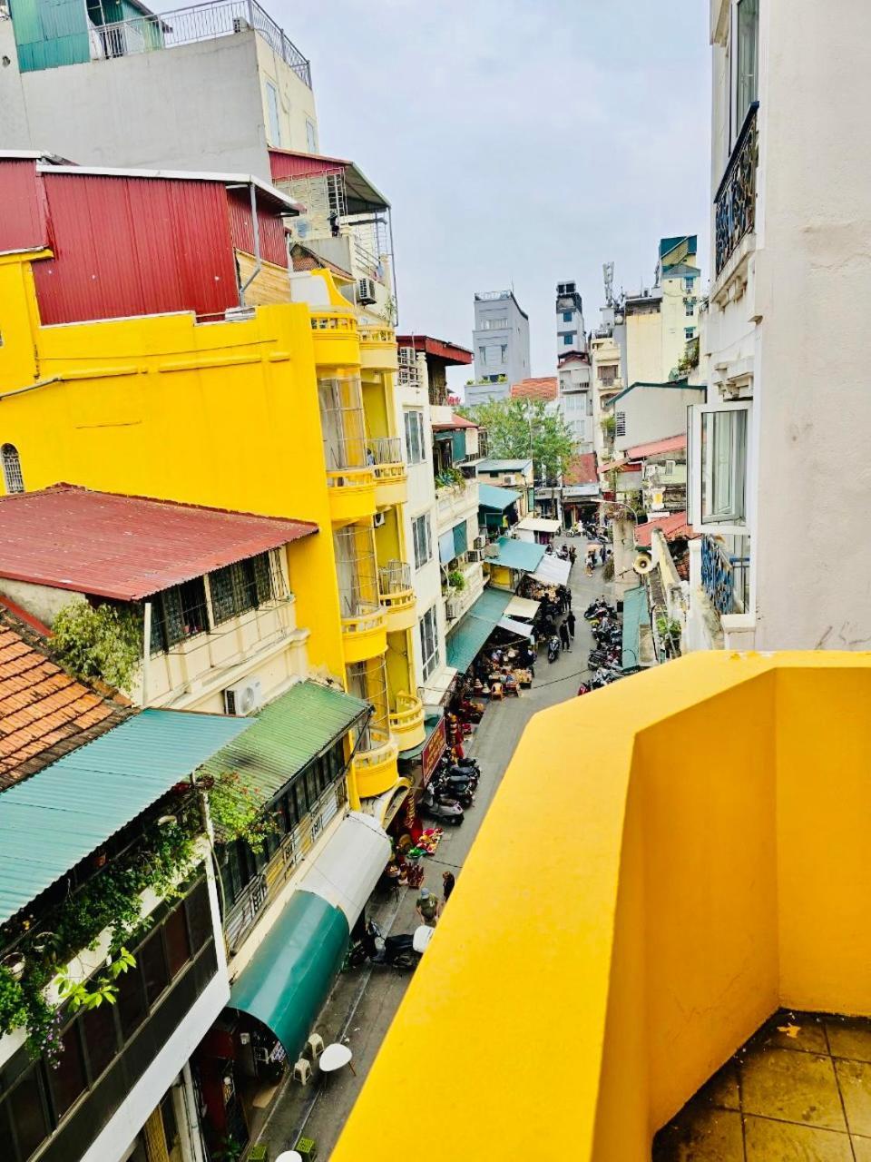 Il Divo Hostel & Spa Hanoi Exterior photo